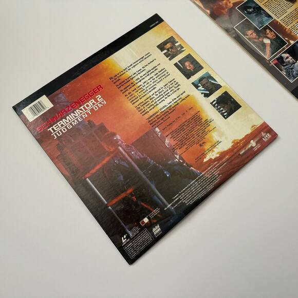The Terminator LaserDisc Widescreen Terminator 2 Judgement Day Bundle - Picture 6 of 10
